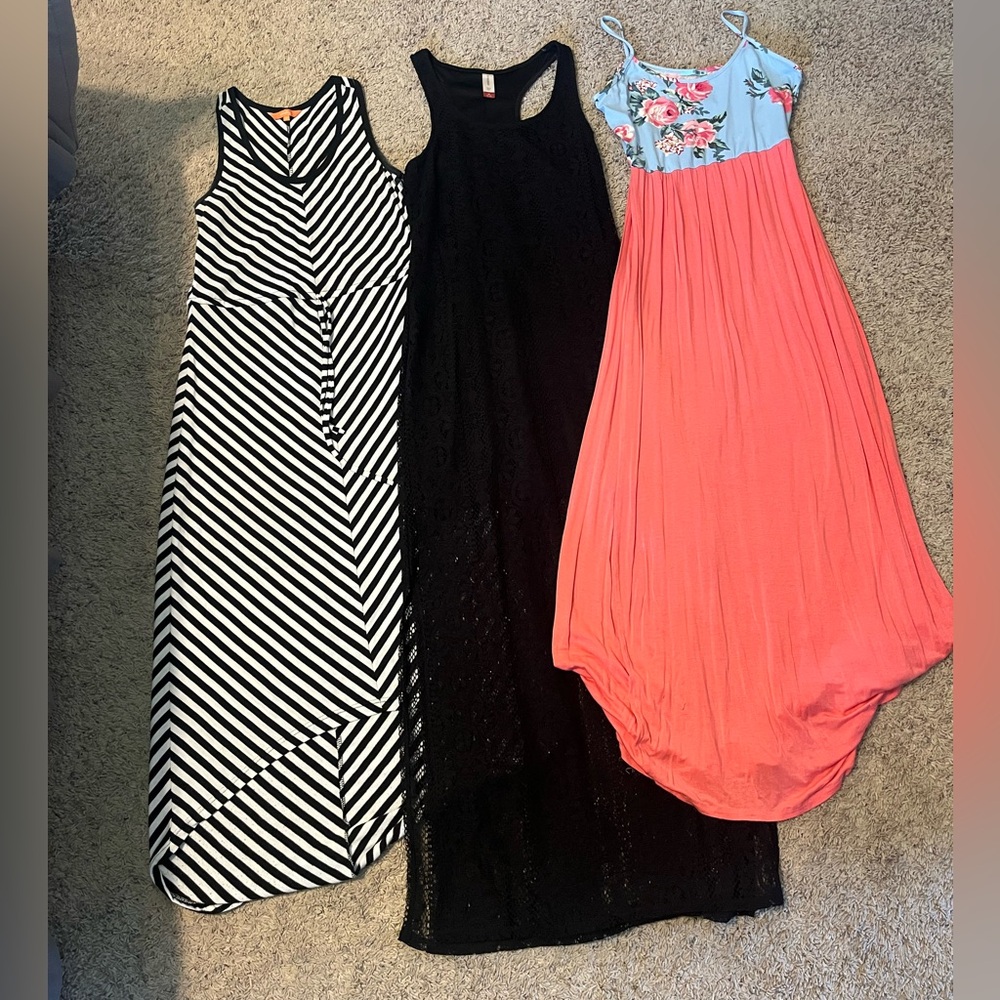 (3) Women’s Size S/M Maxi Dresses